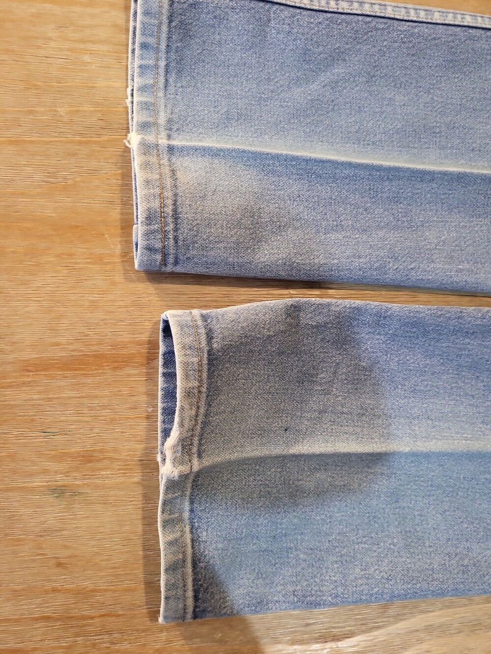 Vintage Wrangler Jeans – Made in USA – Light Wash, Size 31x34 - Picture 10 of 14